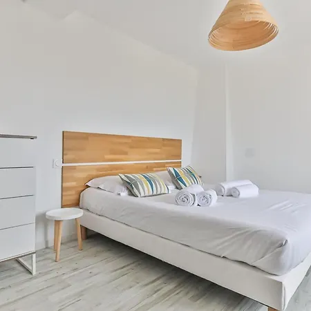 Holiday home L'atrie-villa Piscine - Jacuzzi - Sauna *