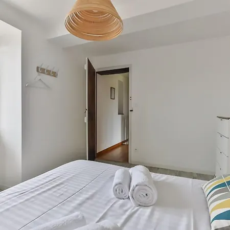 Holiday home L'atrie-villa Piscine - Jacuzzi - Sauna
